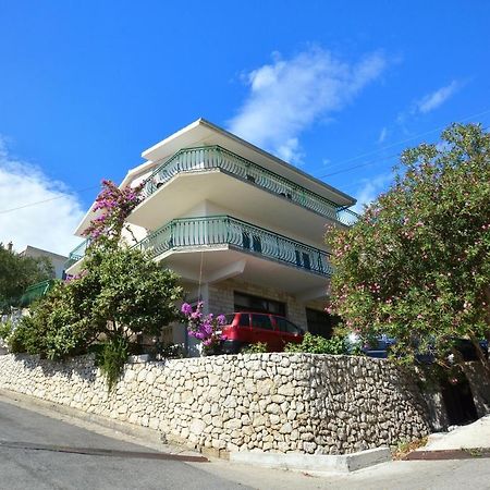 Apartments By The Sea Suhi Potok, Omis - 14555 Jesenice  Exterior foto
