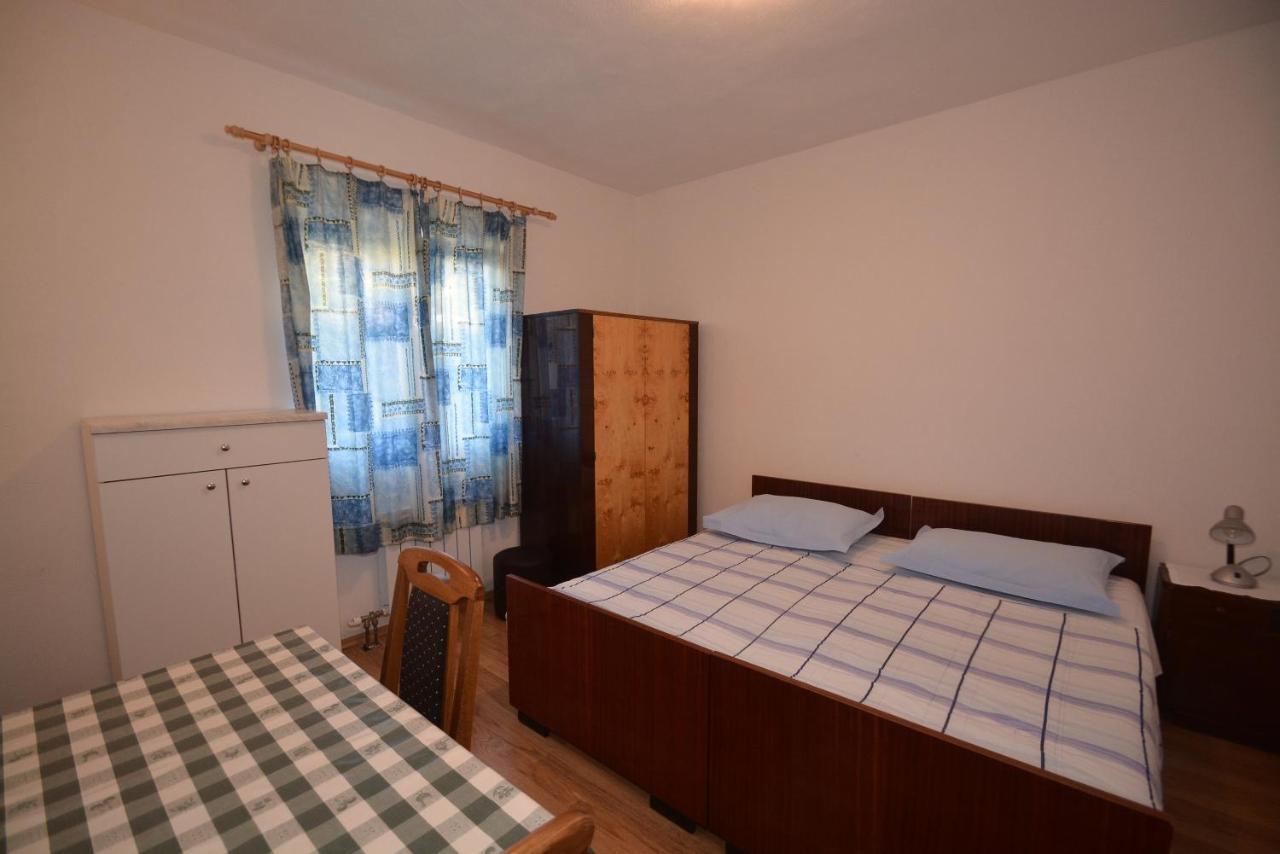 Apartments By The Sea Suhi Potok, Omis - 14555 Jesenice  Exterior foto